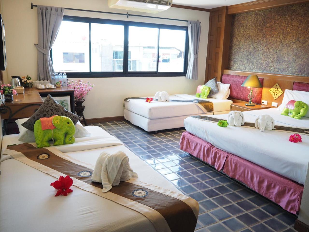 Your Place Inn Karon Ngoại thất bức ảnh