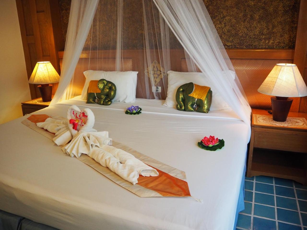 Your Place Inn Karon Ngoại thất bức ảnh